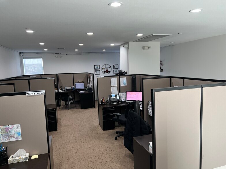 More Photos Of 7336 W Post Rd, Las Vegas Loft Creative Space For Lease