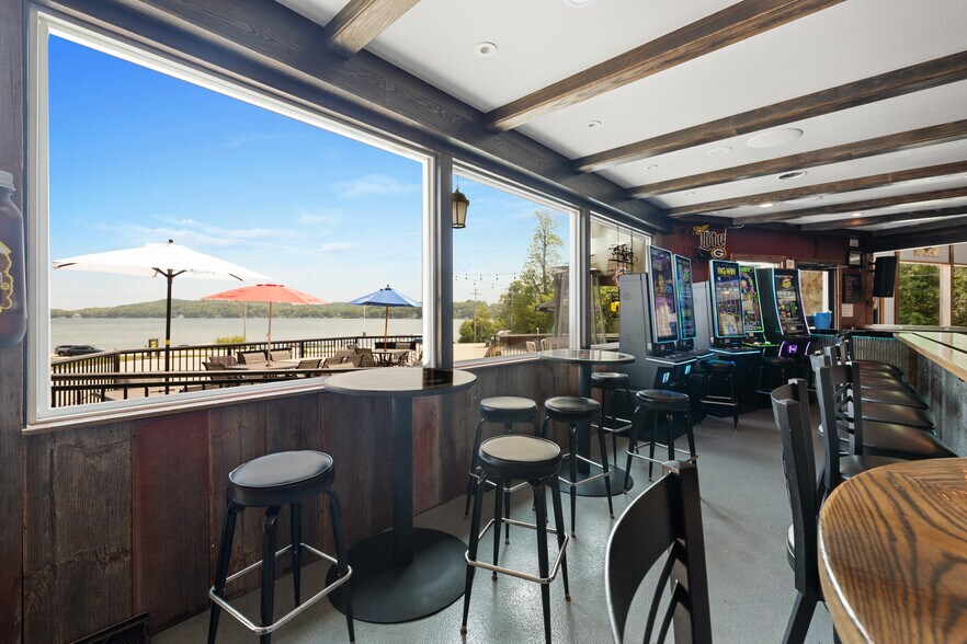 More Photos Of 4919 State Road 144, Hartford Restaurant For Sale