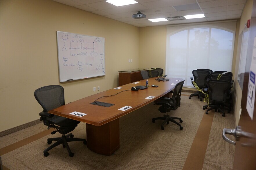 More Photos Of 40 Media Dr, Queensbury Office For Lease