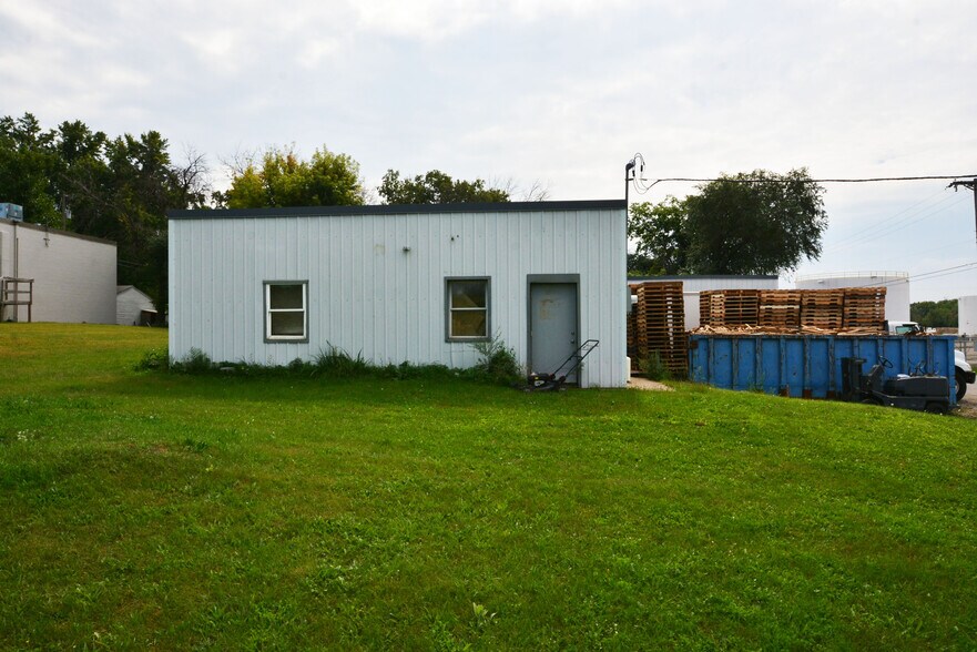 Primary Photo Of 76 21st St, Newport Warehouse For Lease