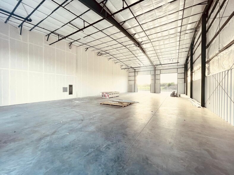 More Photos Of 4650 Fm 2351 Rd, Friendswood Self Storage For Sale