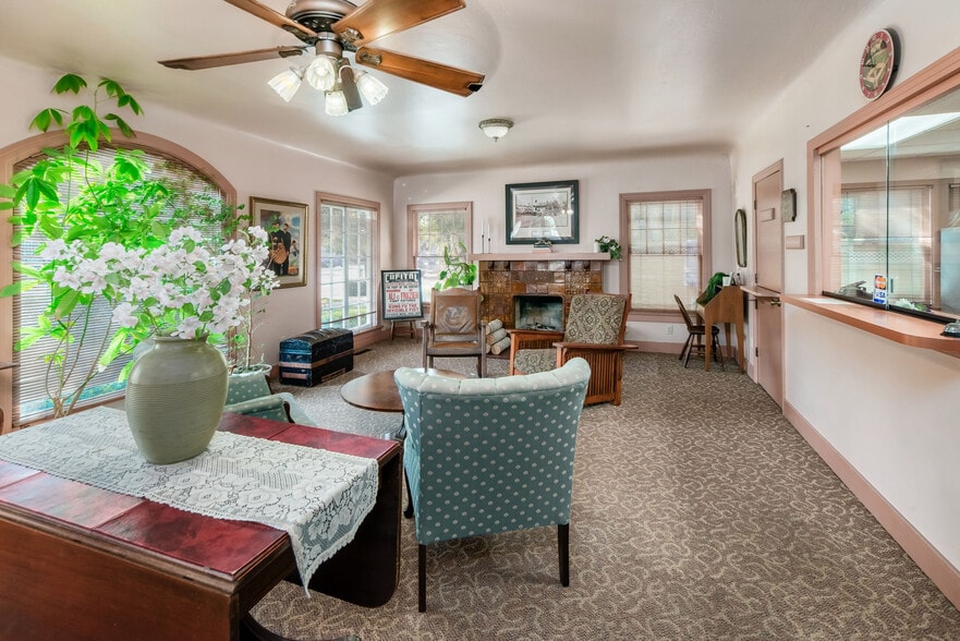 More Photos Of 3446 Park Blvd, San Diego Medical For Sale