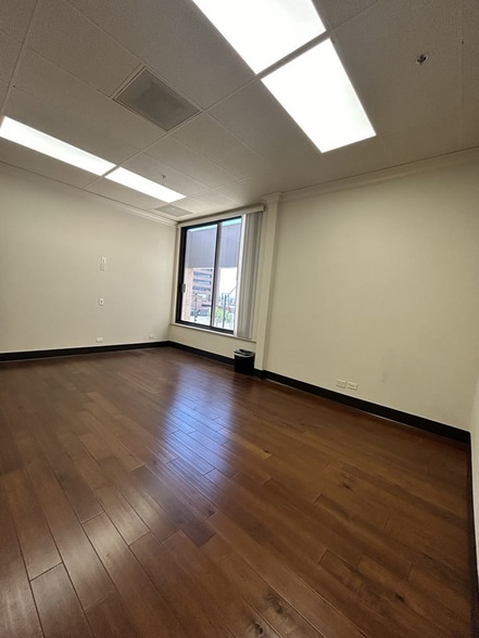 More Photos Of 520 S 4th St, Las Vegas Medical For Lease