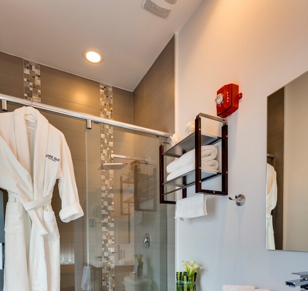 More Photos Of 711 Lenox Ave, Miami Beach Hospitality For Sale