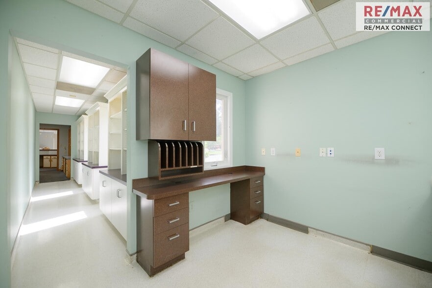 More Photos Of 3440 Hampton Hwy, Yorktown Office For Sale