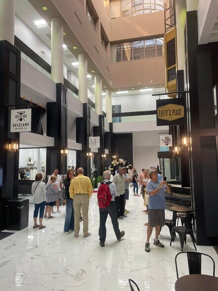 More Photos Of 118 Baltimore St, Cumberland Office Residential For Lease