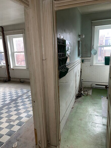 More Photos Of 138 S 48th St, Philadelphia Apartments For Sale