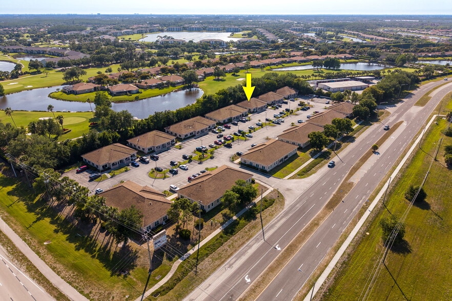 More Photos Of 4966-4968 Royal Gulf Cir, Fort Myers Medical For Sale
