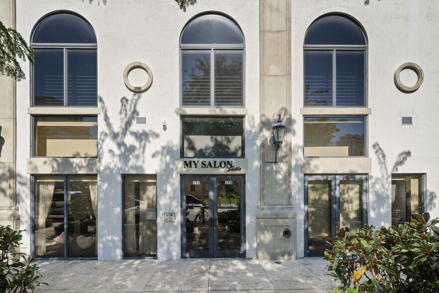 More Photos Of 1805 Ponce de Leon Blvd, Coral Gables Medical For Sale