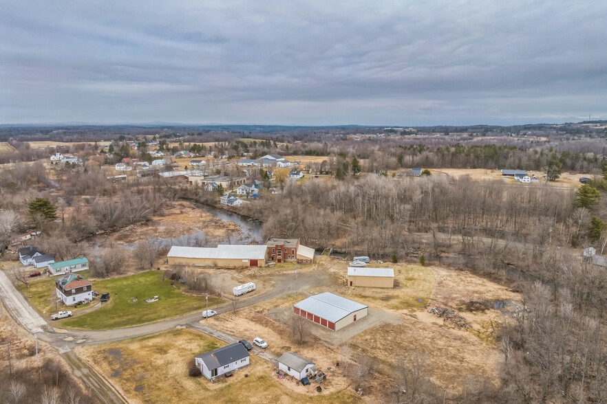More Photos Of 60 Mill St, Corinna Self Storage For Sale