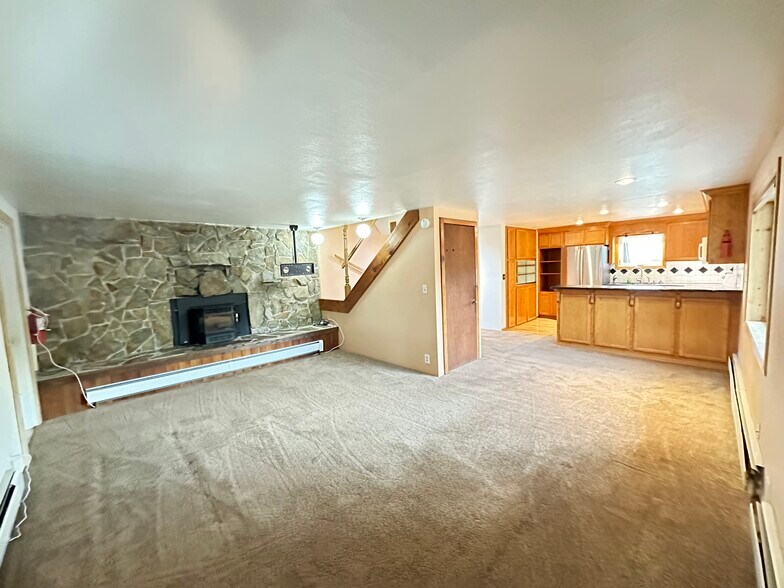 More Photos Of 2000 Steese Hwy, Fairbanks General Retail For Sale