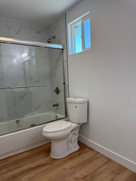 More Photos Of 1035 S Woods Ave, East Los Angeles Multifamily For Sale