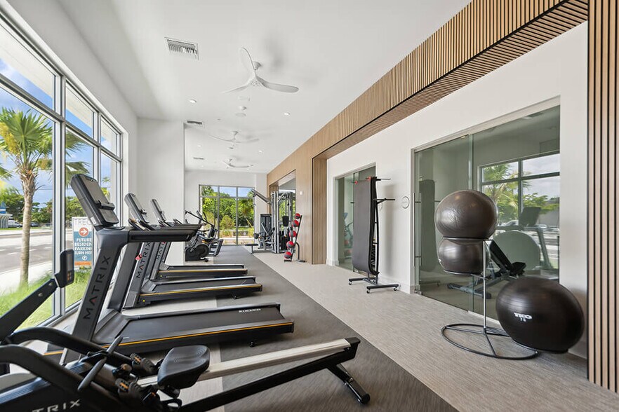 More Photos Of 6500 N Andrews Ave, Fort Lauderdale Apartments For Lease