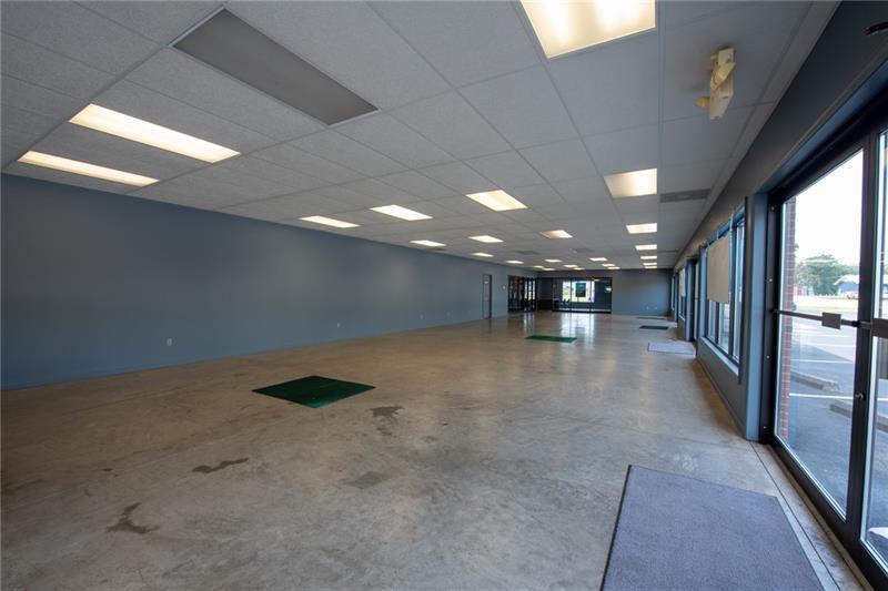 More Photos Of 2118 River Rd, North Apollo Auto Dealership For Sale