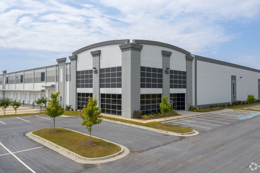 More Photos Of 155 Braselton Pky, Braselton Distribution For Lease