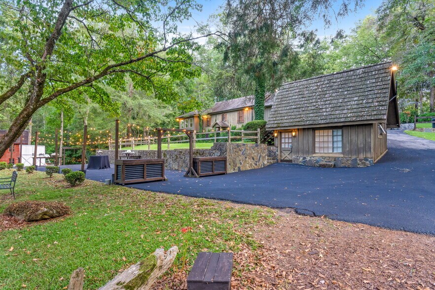 More Photos Of 15046 Highway 19, Griffin Lodge Meeting Hall For Sale