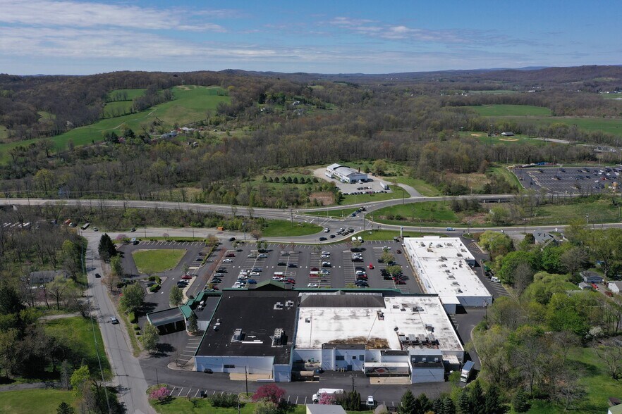 More Photos Of 455 State Rt 23, Wantage Supermarket For Lease