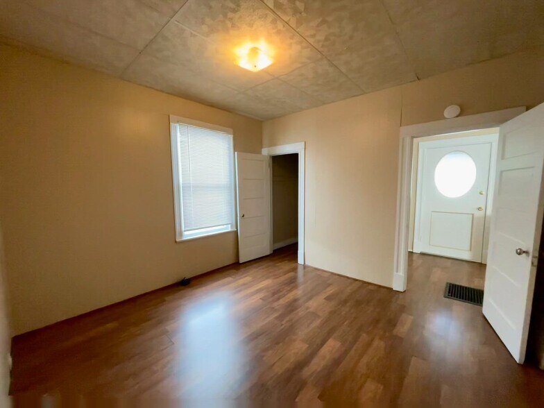 More Photos Of 204 W 15th St, Pueblo Apartments For Sale