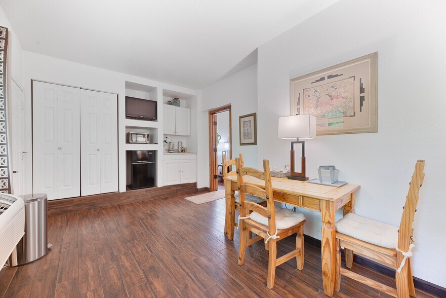 More Photos Of 4548 N State Route 89A, Sedona Hotel For Sale