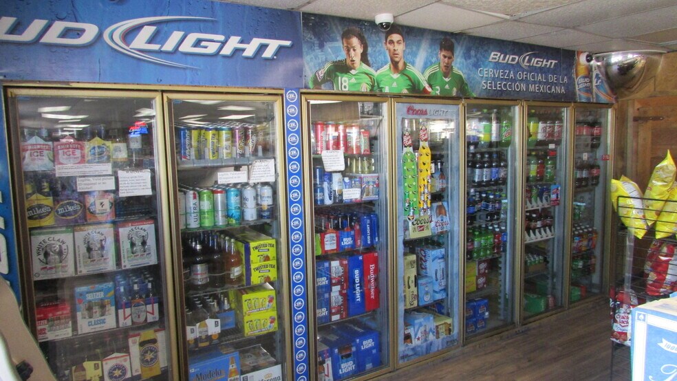 More Photos Of 400 E St, Tulelake Convenience Store For Sale