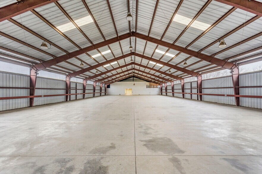 Primary Photo Of 3521 Blue Crane Ln, Yakima Warehouse For Sale