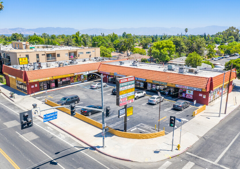 Primary Photo Of 6100 Reseda Blvd, Reseda Unknown For Lease