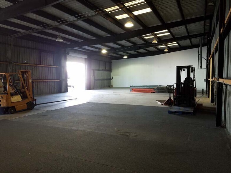 More Photos Of 2735-2741 Scott Blvd, Santa Clara Service For Lease