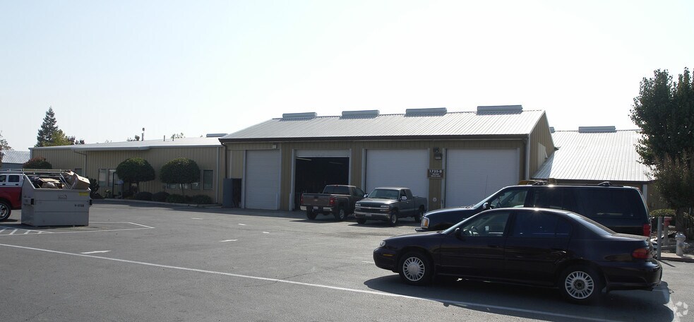 More Photos Of 1735 Ashby Rd, Merced Warehouse For Lease