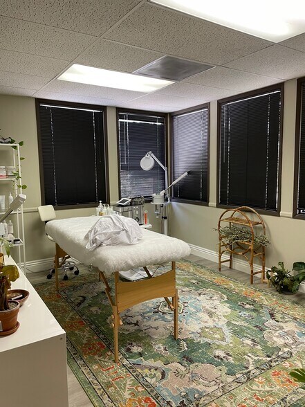 More Photos Of 747 S Brea Blvd, Brea Office For Lease