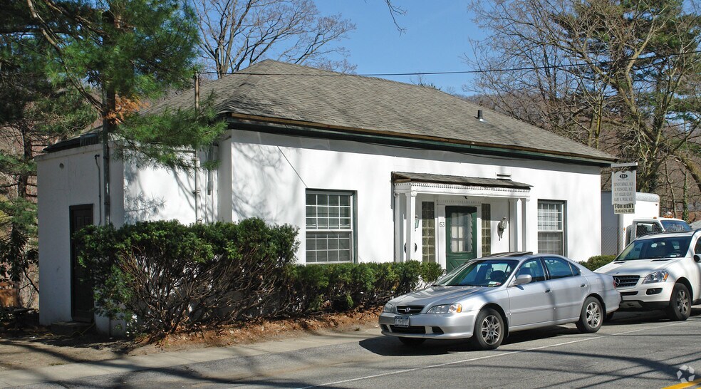 More Photos Of 153 Main St, Roslyn Medical For Lease