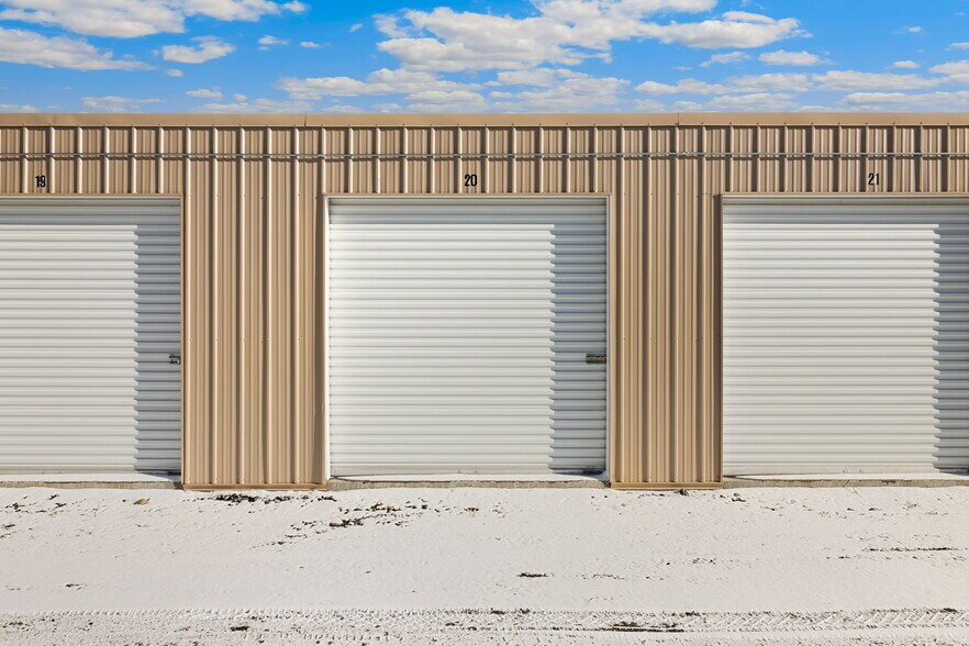 More Photos Of 2310 Trails End, Saint Anthony Specialty For Sale