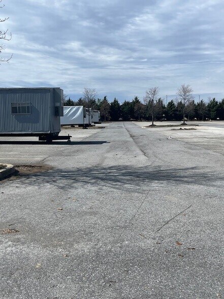 More Photos Of 8810 Corridor Rd, Annapolis Junction Land For Lease