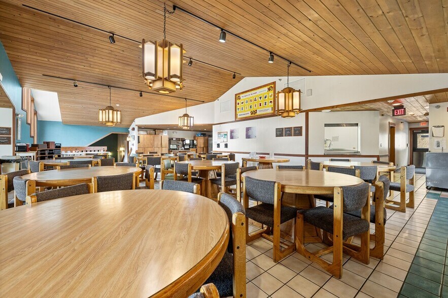 More Photos Of 24100 S Rockerville Rd, Rapid City Lodge Meeting Hall For Sale