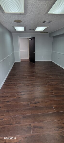 More Photos Of 1015 N Stone St, Deland Medical For Lease