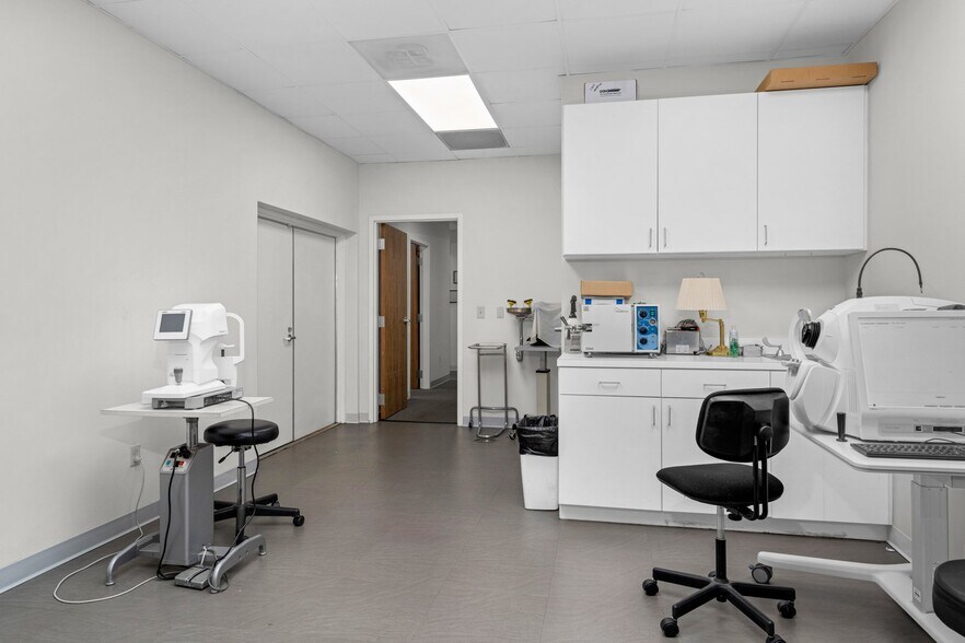 More Photos Of 3044 Sunset Ave, Rocky Mount Freestanding For Sale