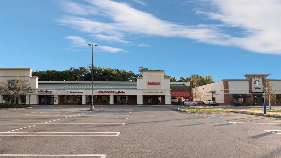 More Photos Of 450 Paradise Rd, Swampscott Unknown For Lease