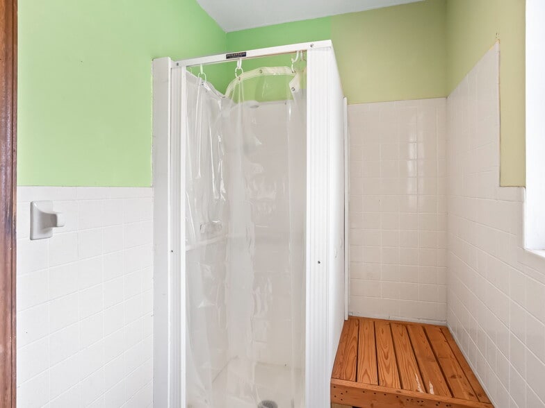 More Photos Of 15260 NE 152nd Pl, Fort Mc Coy Trailer Camper Park For Sale