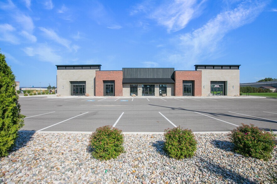 More Photos Of 1021 E Kercher Rd, Goshen General Retail For Lease