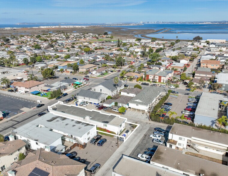 More Photos Of 637 10th St, Imperial Beach Apartments For Sale