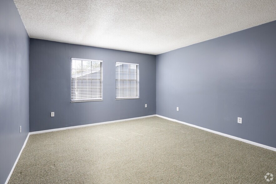 More Photos Of 180 Royal Palm Dr, Kissimmee Apartments For Sale