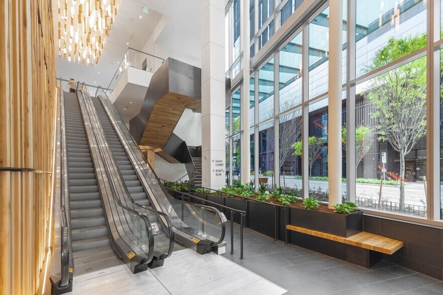 More Photos Of 1711 Boren Ave, Seattle Office For Lease