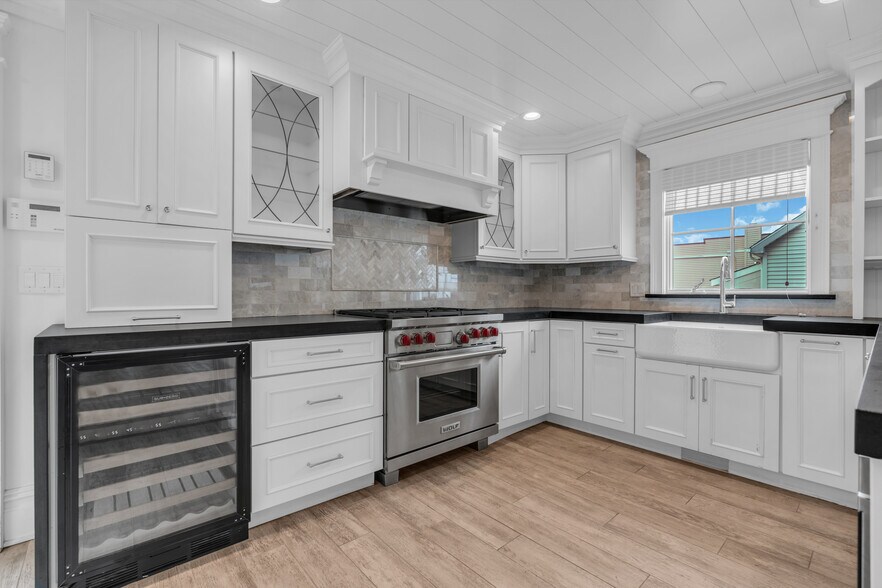 More Photos Of 804 State Route 71, Spring Lake Office Residential For Lease