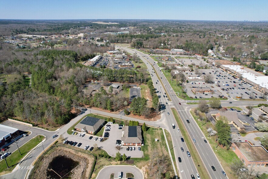 More Photos Of 10611 Greenyard Way, Chester Medical For Sale