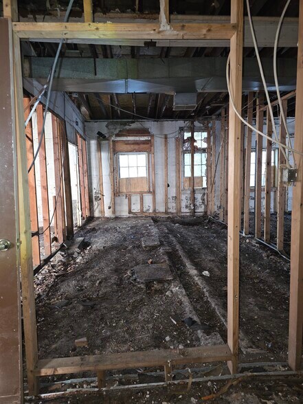 More Photos Of 84 Locust Ave, Wallington Multifamily For Sale