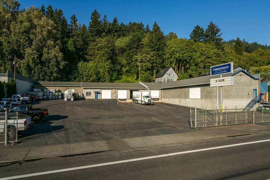 More Photos Of 2727 NW St Helens Rd, Portland Manufacturing For Lease