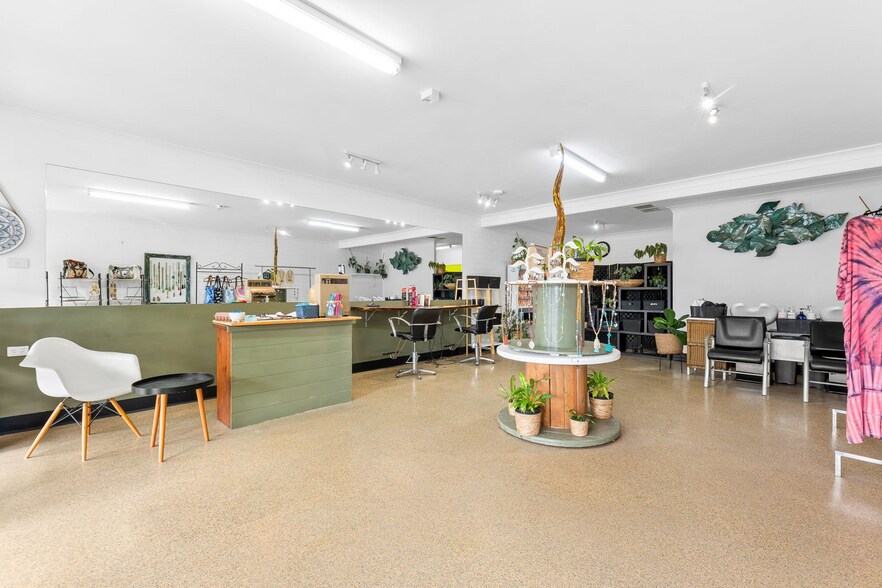 More Photos Of 5-7 Wallaga Lake Rd, Bermagui General Retail For Lease