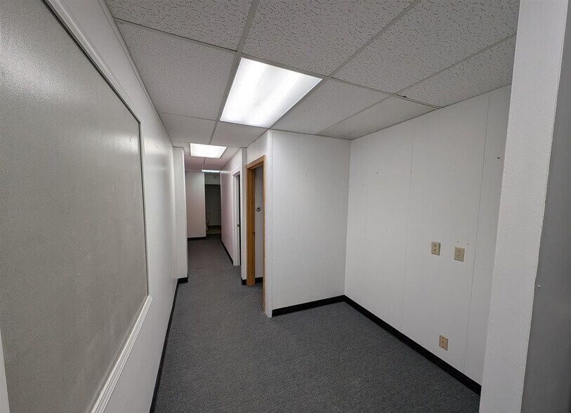 More Photos Of 7501 N University St, Peoria General Retail For Lease