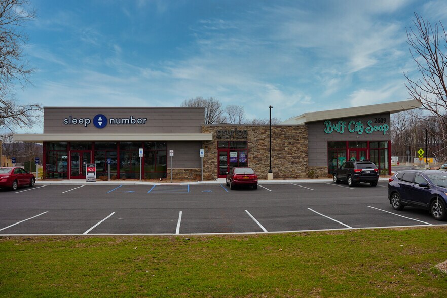 More Photos Of 2627 South Rd, Poughkeepsie Unknown For Lease