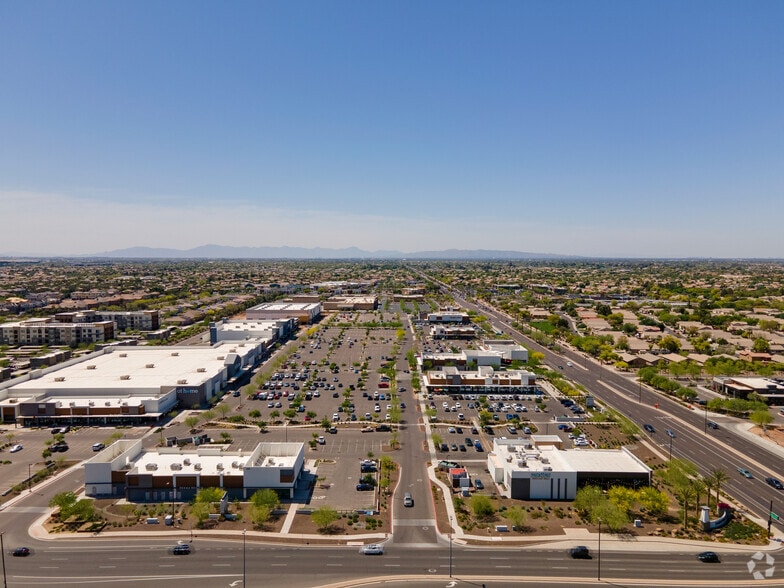 More Photos Of 2524 S San Tan Village Pkwy, Gilbert Storefront For Lease