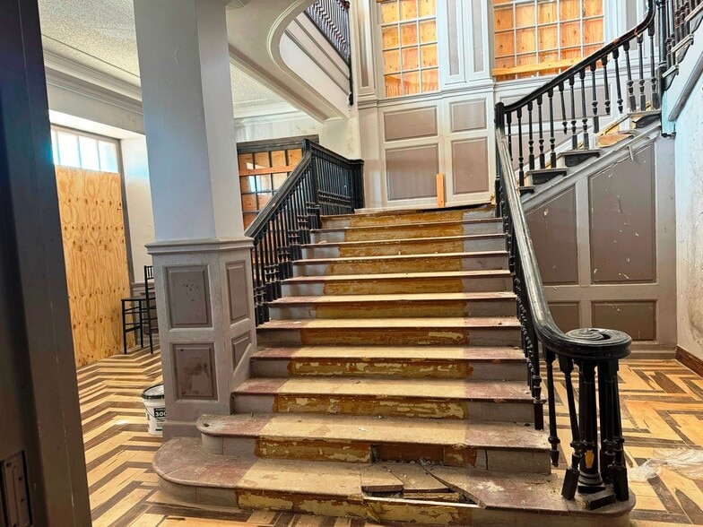 More Photos Of 125 S Dr Martin Luther King Blvd, Atlantic City Hotel For Sale